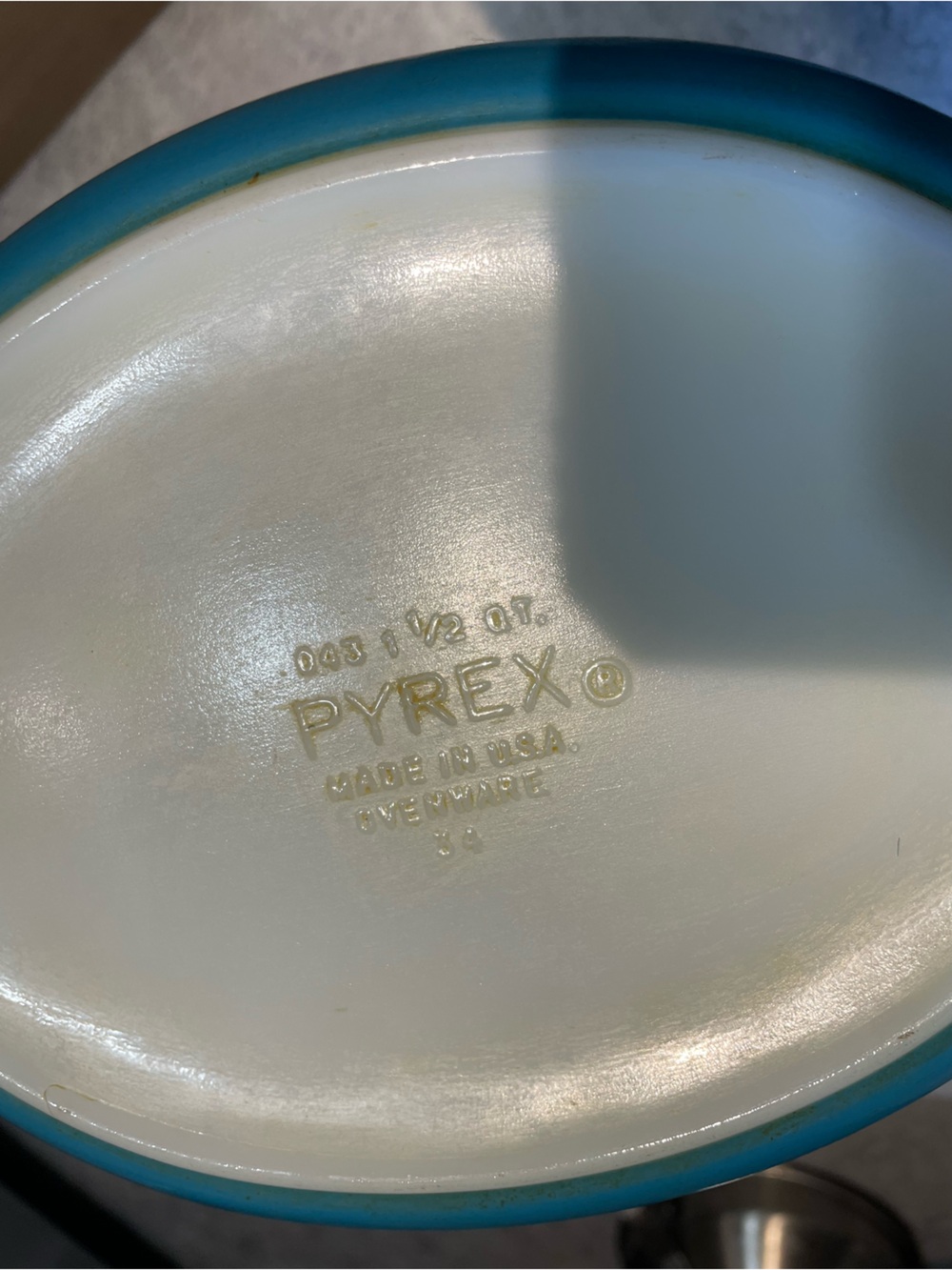 VINTAGE USED Pyrex Dish - Picture 10 of 10